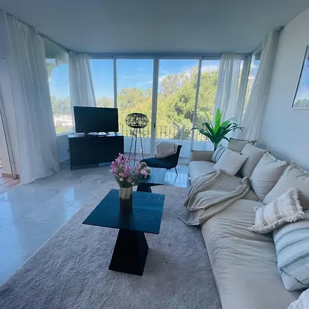 Apartment Beatiful Flat In La Quinta Malaga